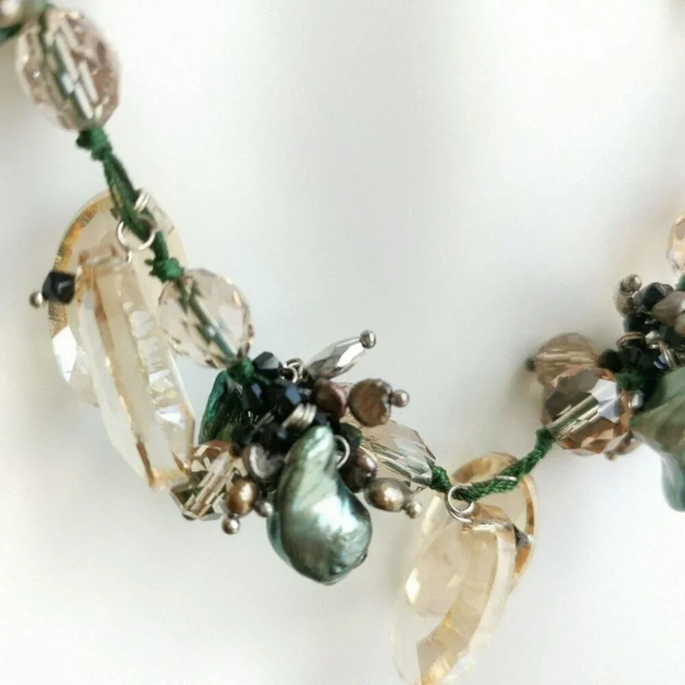 Keshi pearl and Swarovski crystal necklace